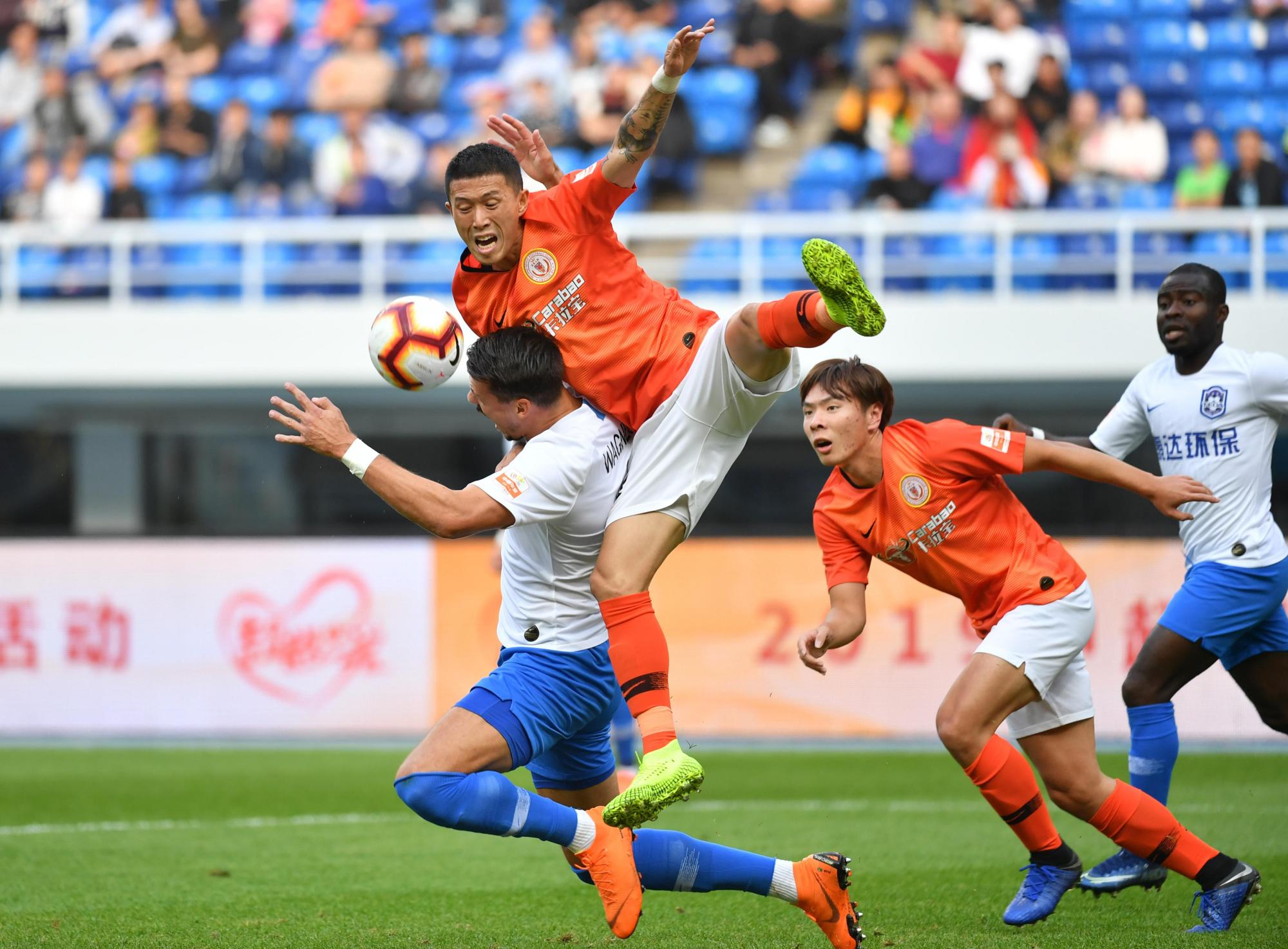 瓦伦西亚逆转平局瑞典斯德哥尔摩：积分榜赶超对手