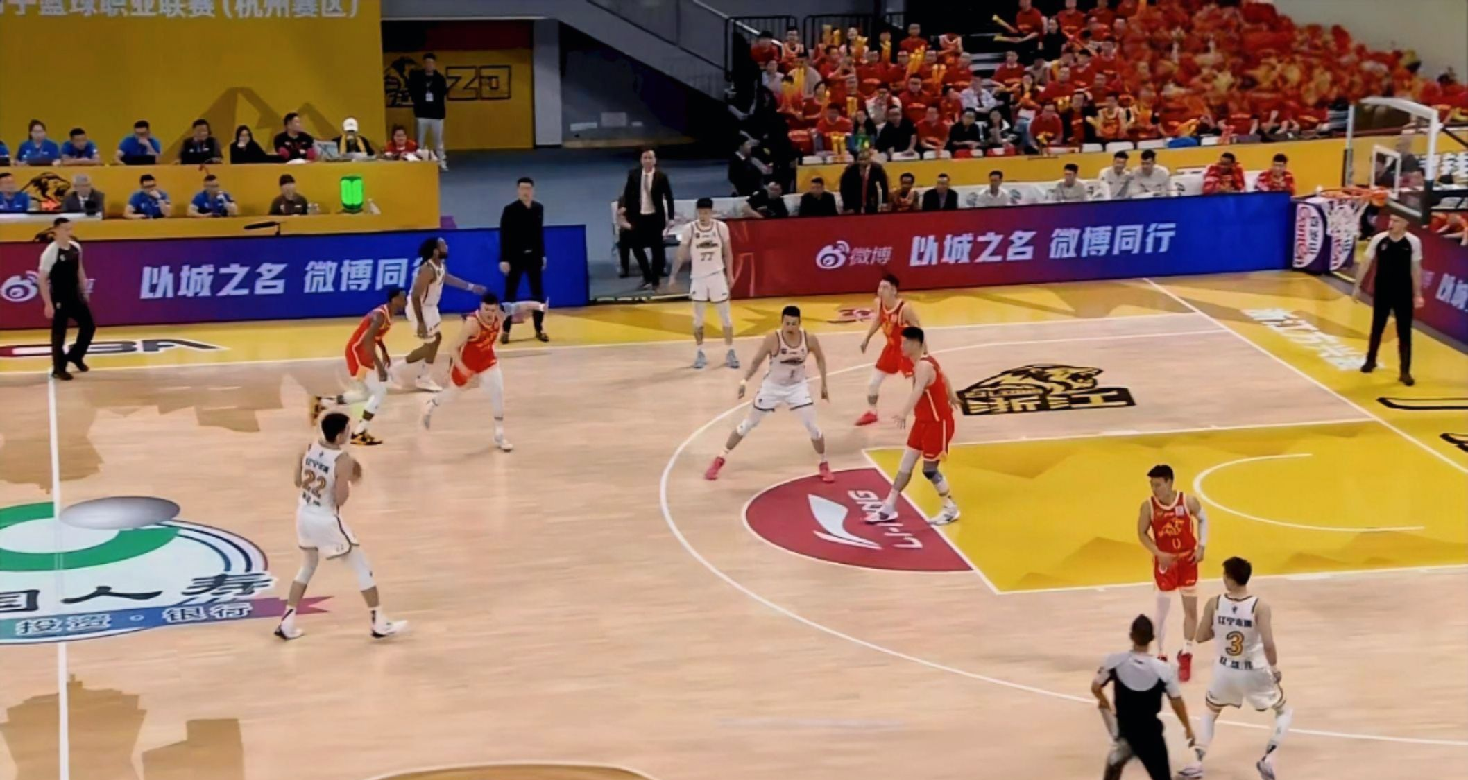 辽宁男篮主场胜广厦CBA常规赛4战全胜 辽宁男篮主场胜广厦CBA常规赛4战全胜