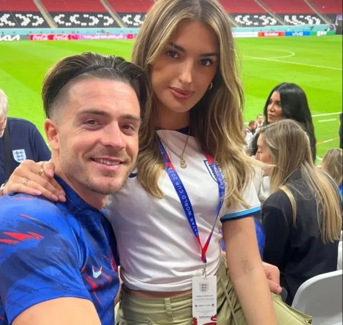 切尔西碾压曼城,格拉利什惊艳世界 切尔西碾压曼城,格拉利什惊艳世界